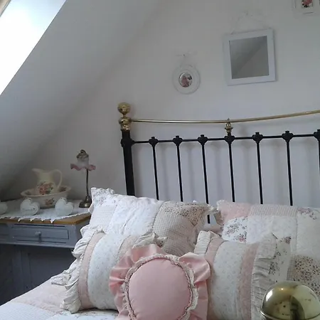 La Petite Maison Dans La Prairie Semesterbostad Notre-Dame-du-Touchet