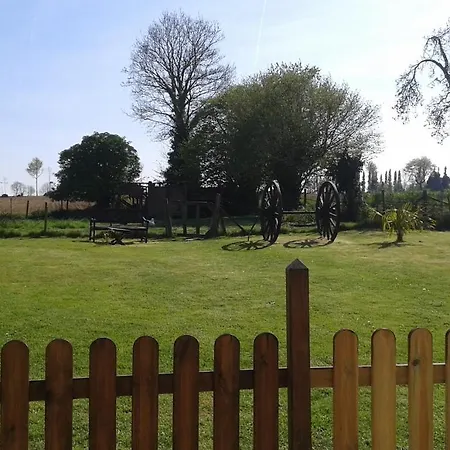 La Petite Maison Dans La Prairie *