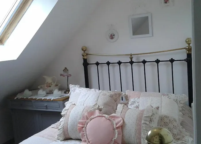 La Petite Maison Dans La Prairie Tatil Evi Notre-Dame-du-Touchet