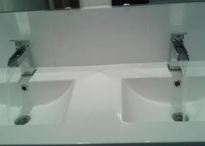 Semesterbostad La Petite Maison Dans La Prairie *