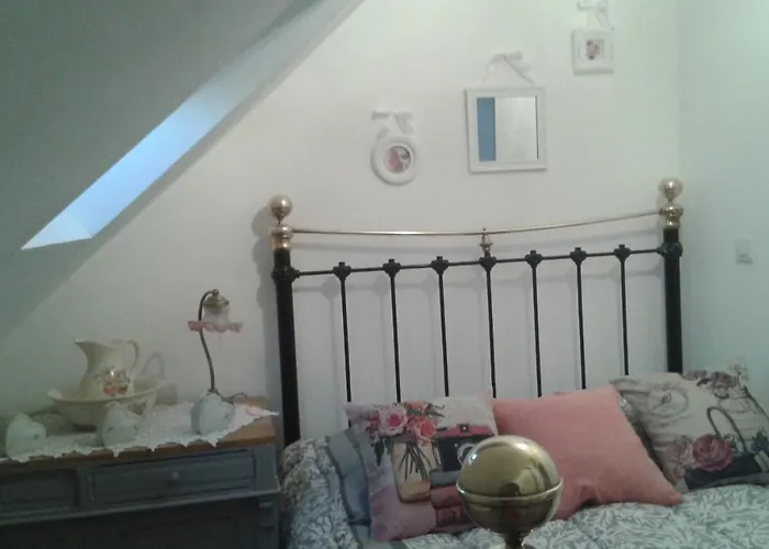 Semesterbostad La Petite Maison Dans La Prairie *